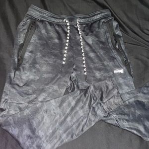 Men’s Small American Eagle Camo Joggers